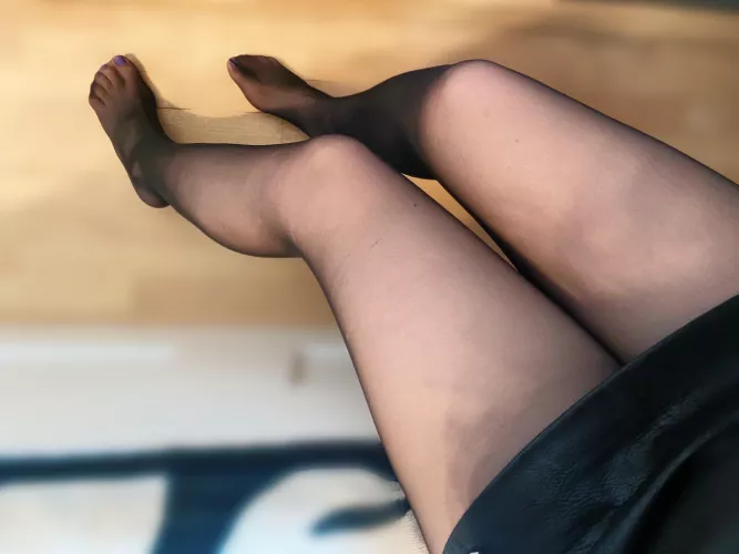 My legs in black pantyhose by MissRosaCute