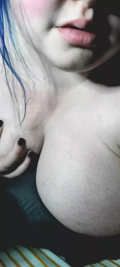 my lips look good but they'd be better around you. by WannaMonkeyAround