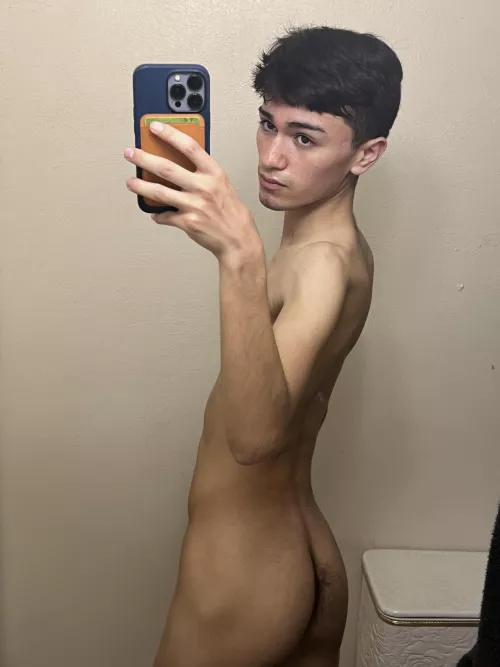 my little butt! by fullbloodstar