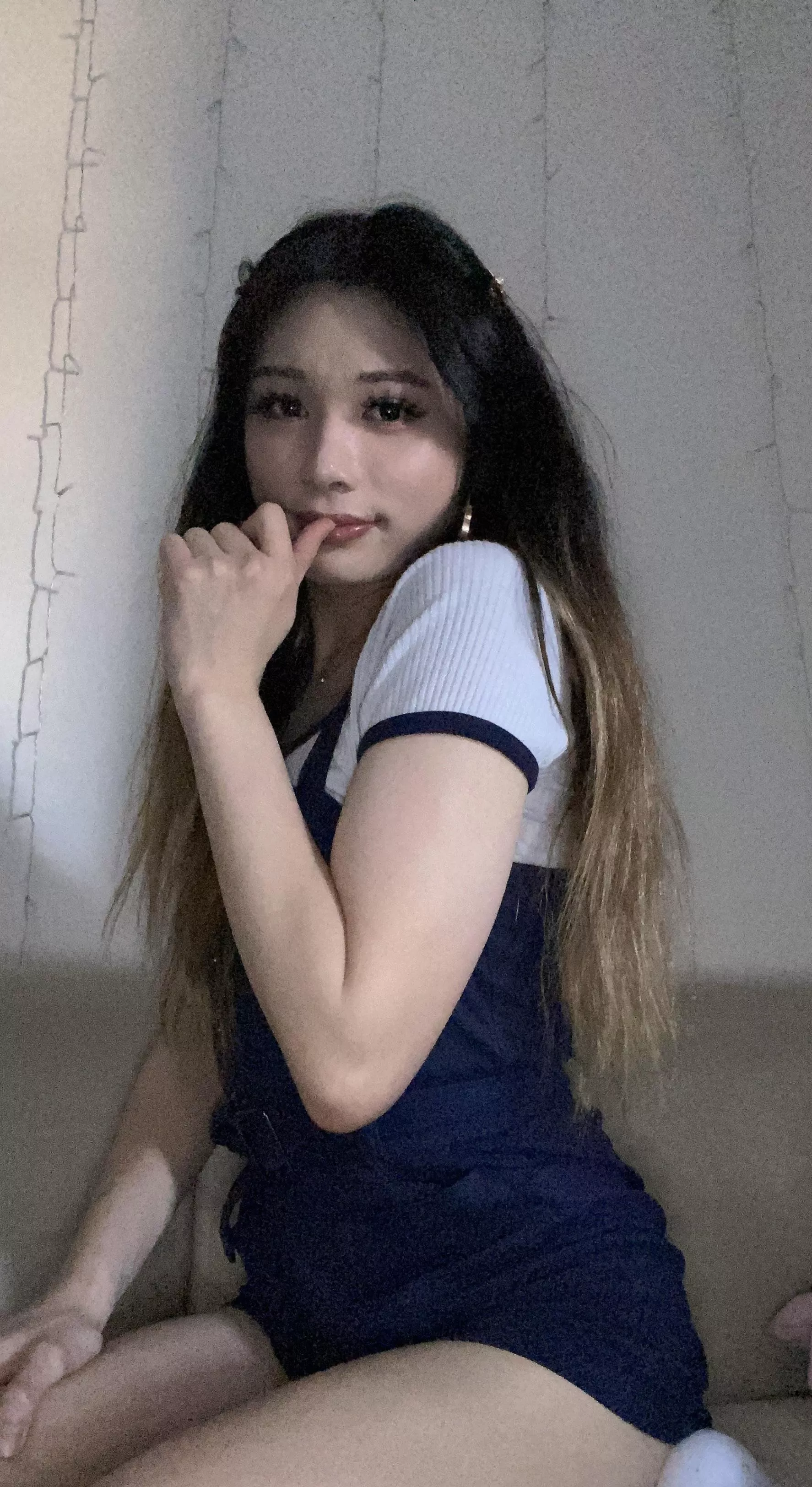 my make up was giving posted by SailorDae