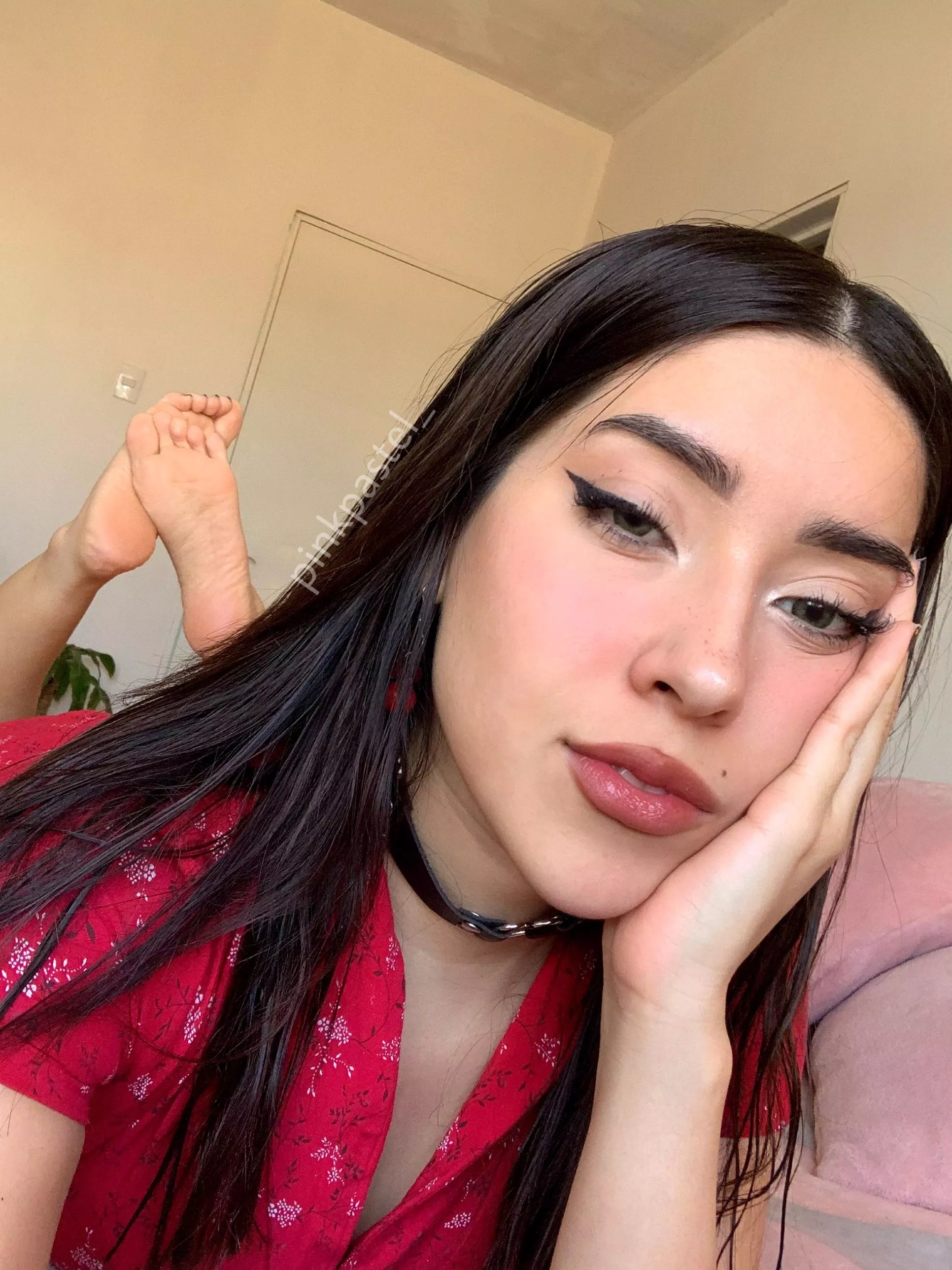 My Mhslmi Feet posted by visitortrenchcoat