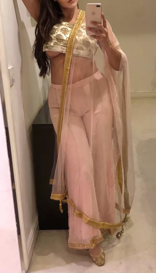 My milkshake brings all the boys to the yard...💗 by knightrider69x