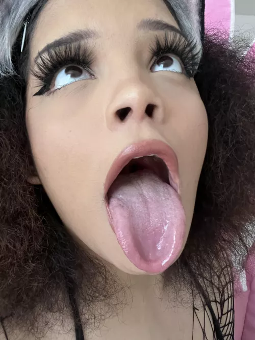 My mouth is so soft daddy by thekoffeekitten