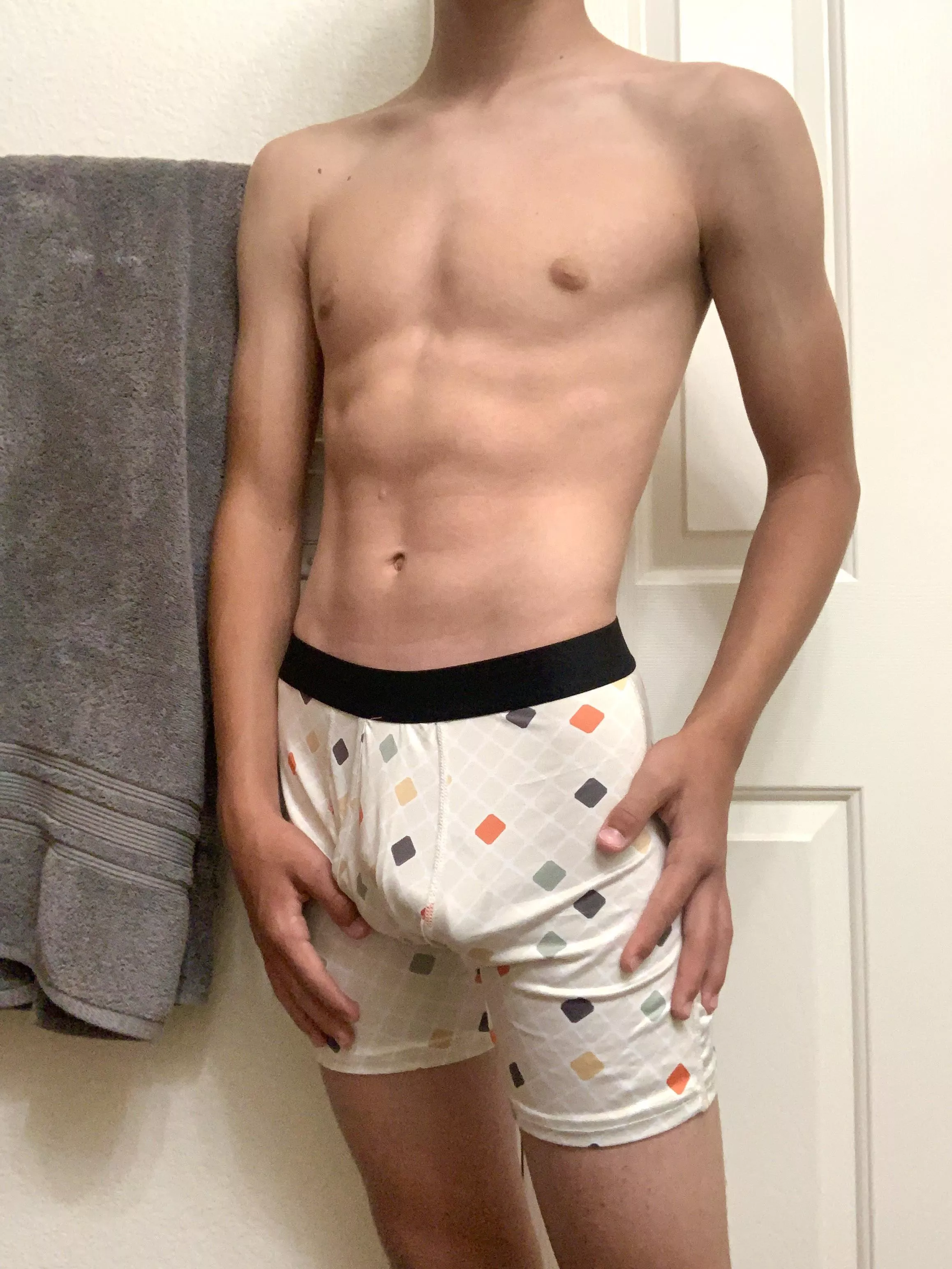 My new favorite pair 😎 posted by Hotielittle