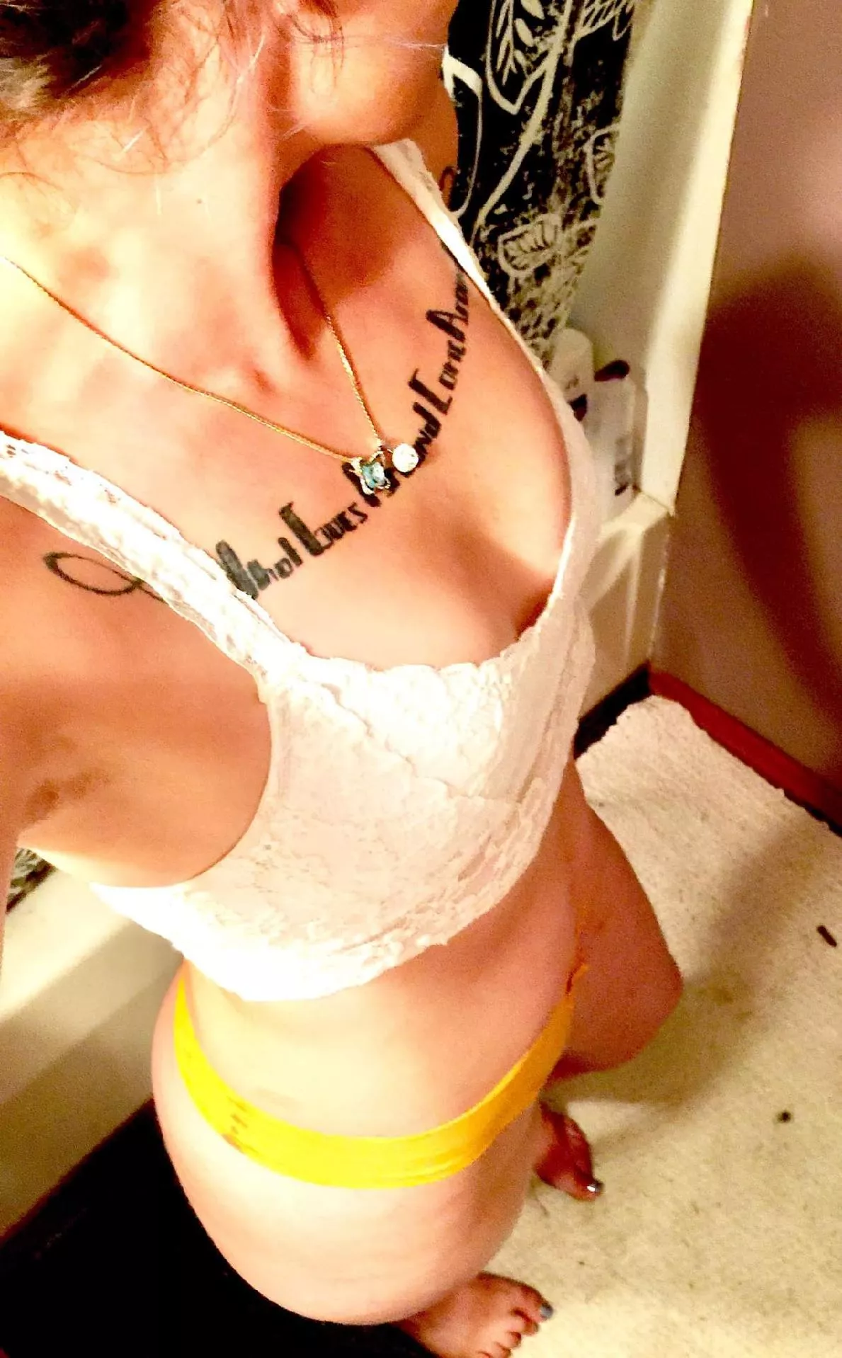 My new [F]avorite top posted by wannaseemydong