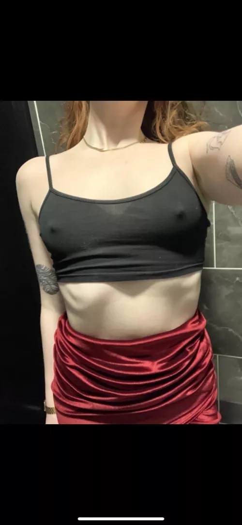 My new favourite crop top by kokabyn