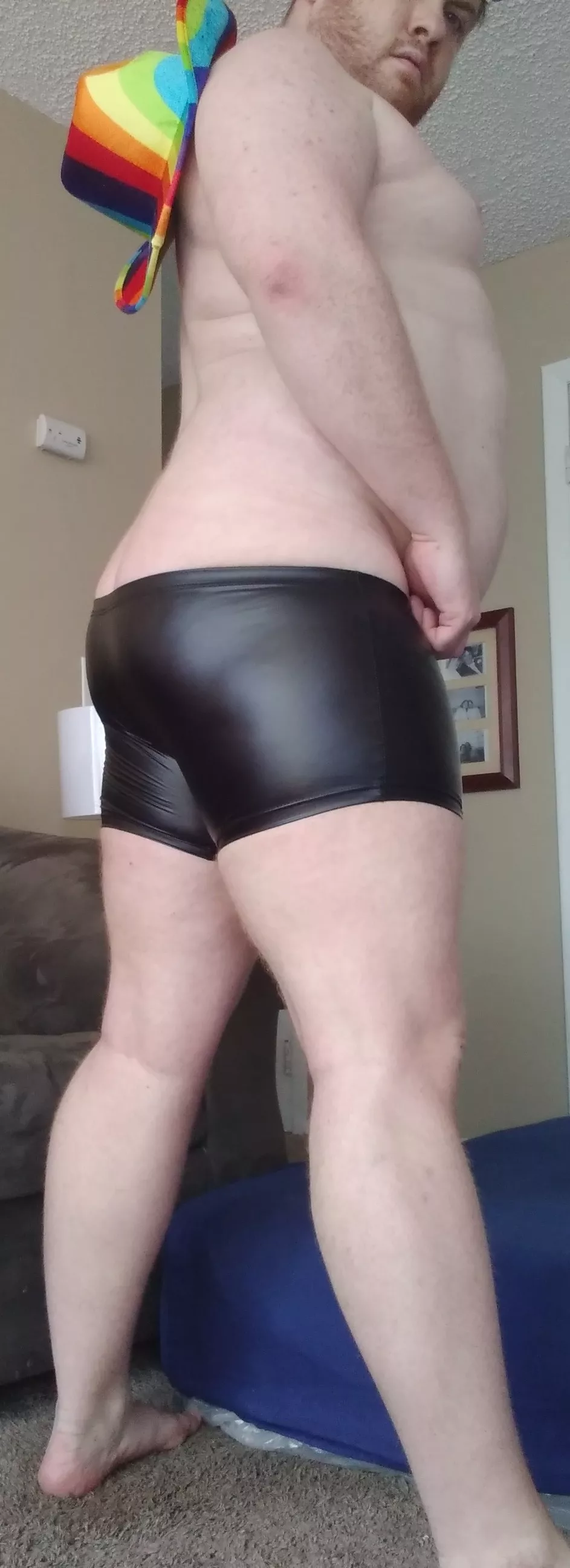 my new manbodywear leather booty shorts😈🍑 posted by CavanKeaneXXX