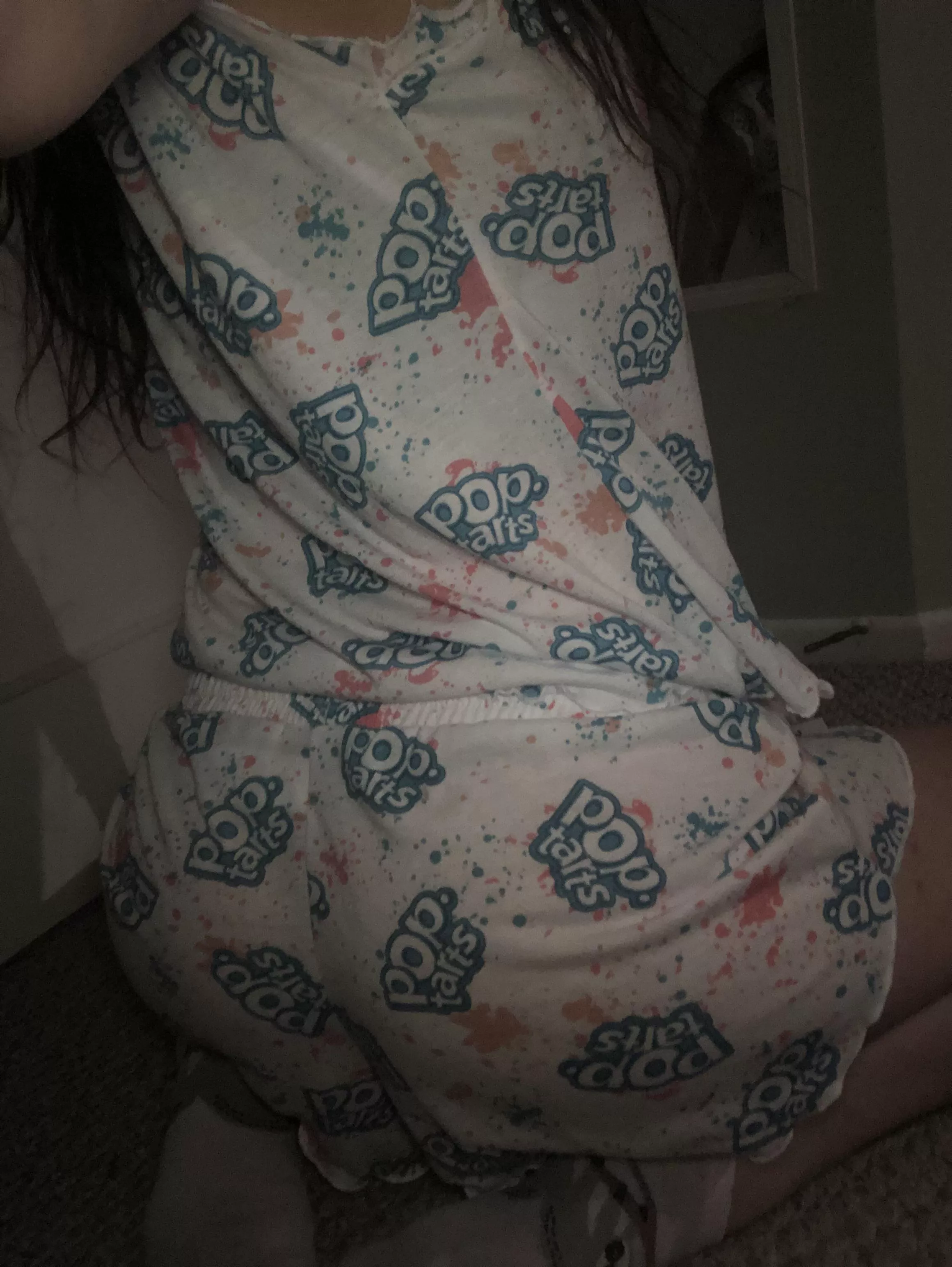 My new pajamas don’t do my ass justice 😋 posted by Potential-Disaster75