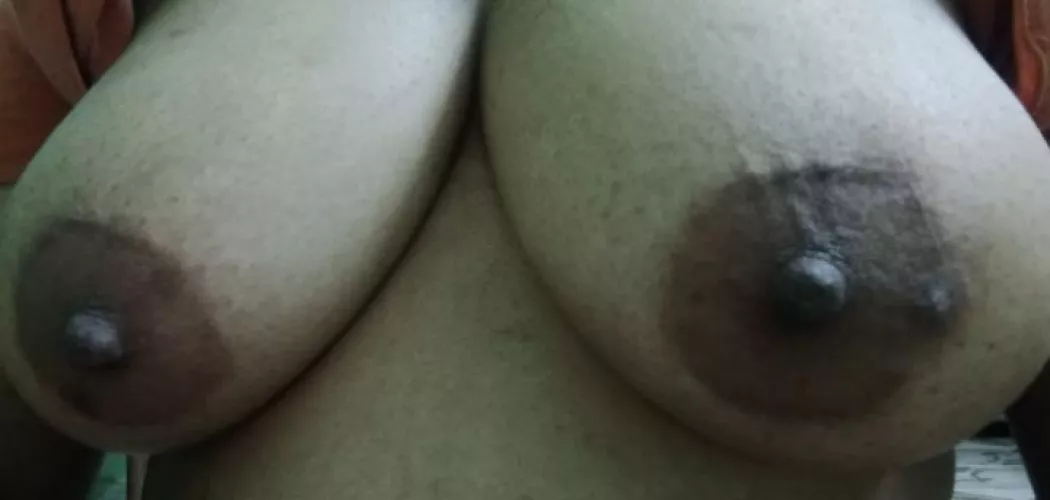 My nipples are aching to be sucked... [f] by LiveHeat1712