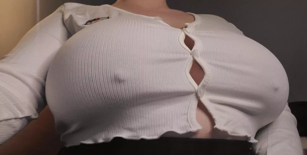 my nipples are always hard~ by peachykeen20