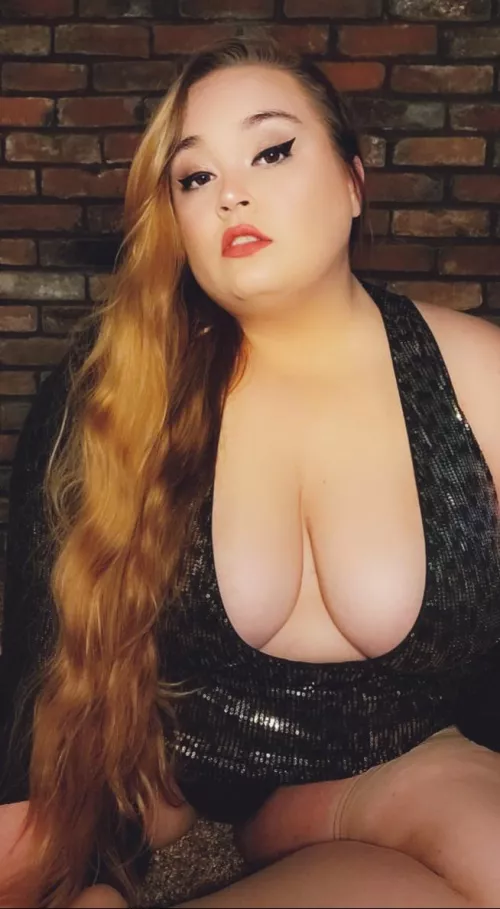 My outfit for our date, do you like it? by ArcticBunBun123