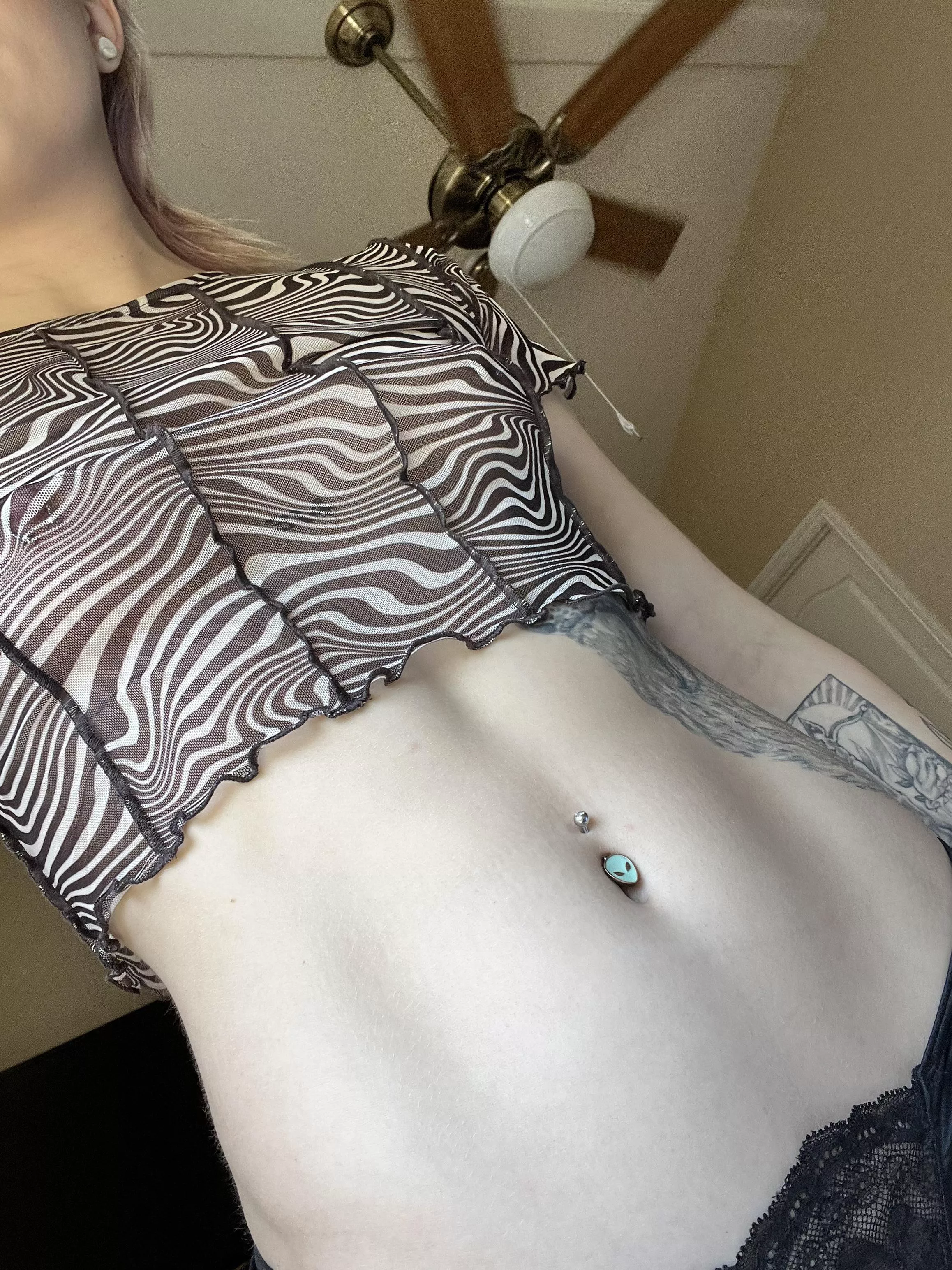 My personality is so dominant that my secret is being submissive 🤫 posted by randapanda423