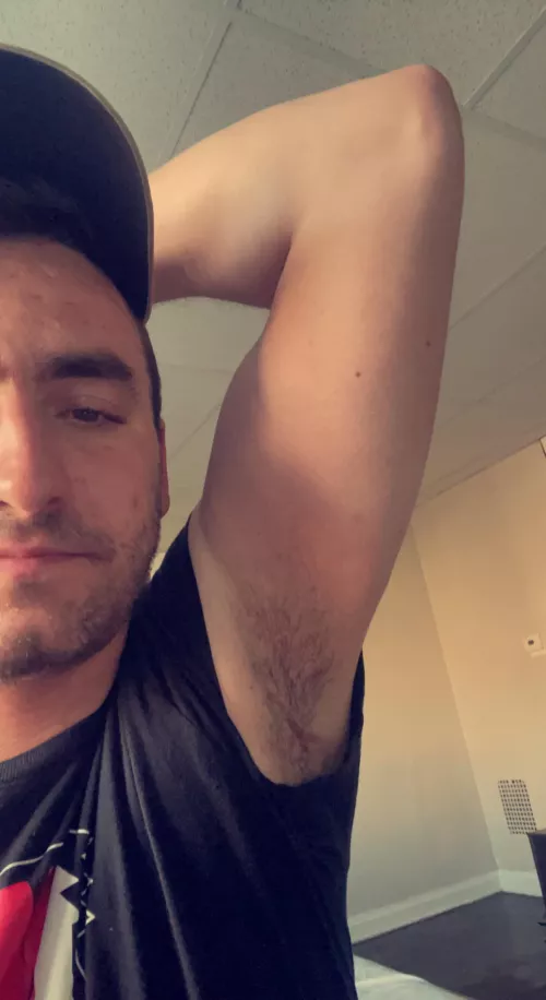 my pits are soaked by haslub99