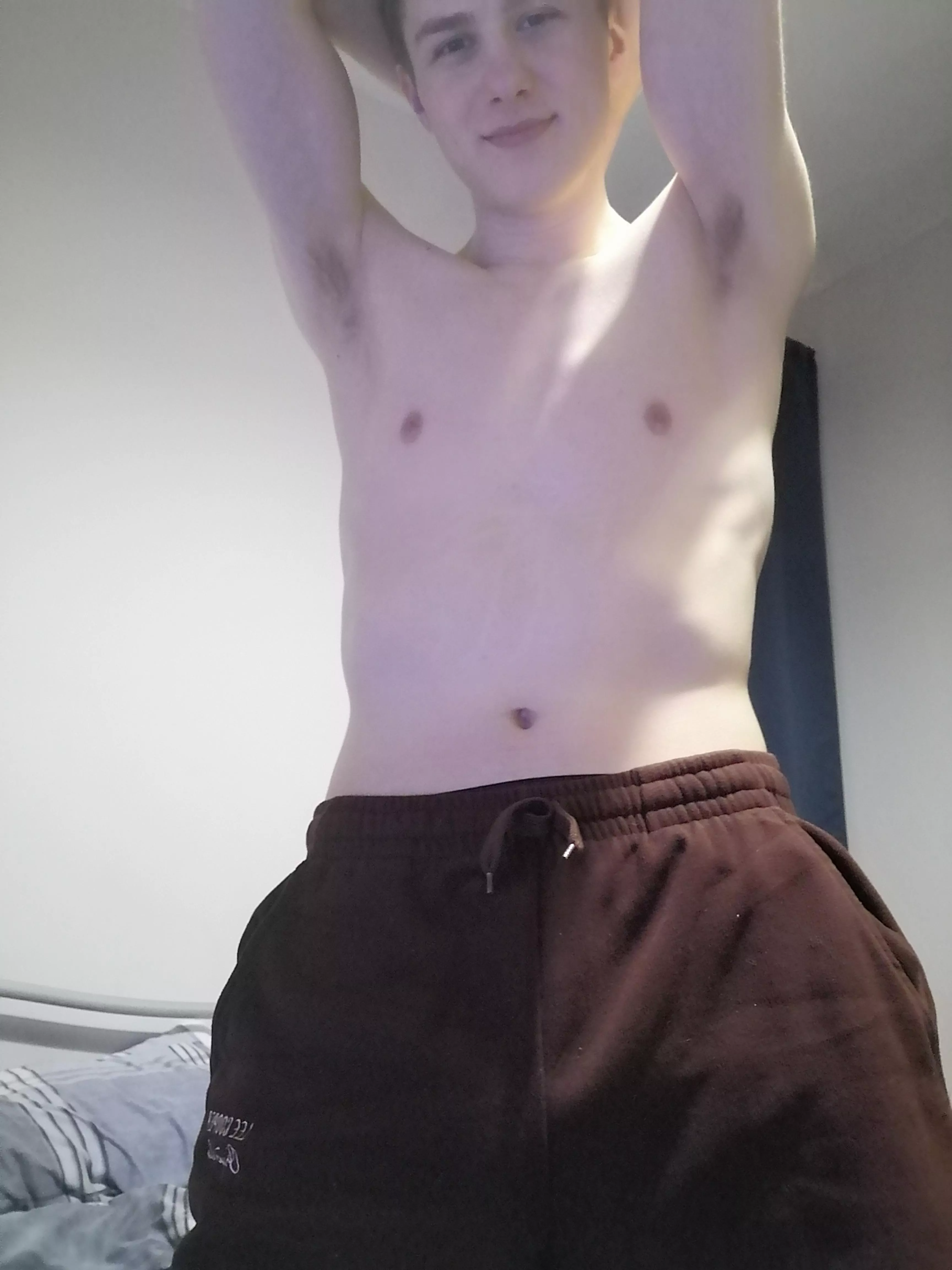 My pits have been getting so hot recently posted by throwawaynameboyo