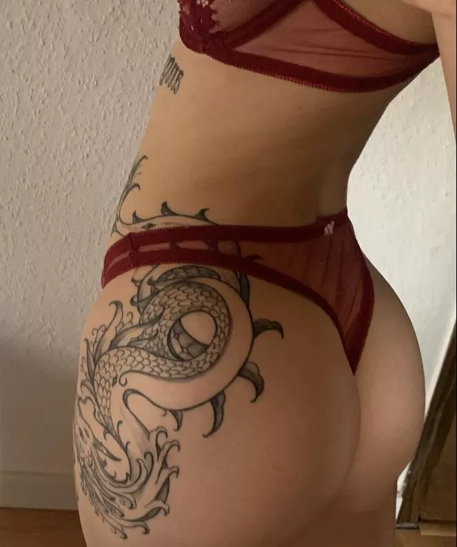 My pussy needs a cock inside posted by bunnyclydee