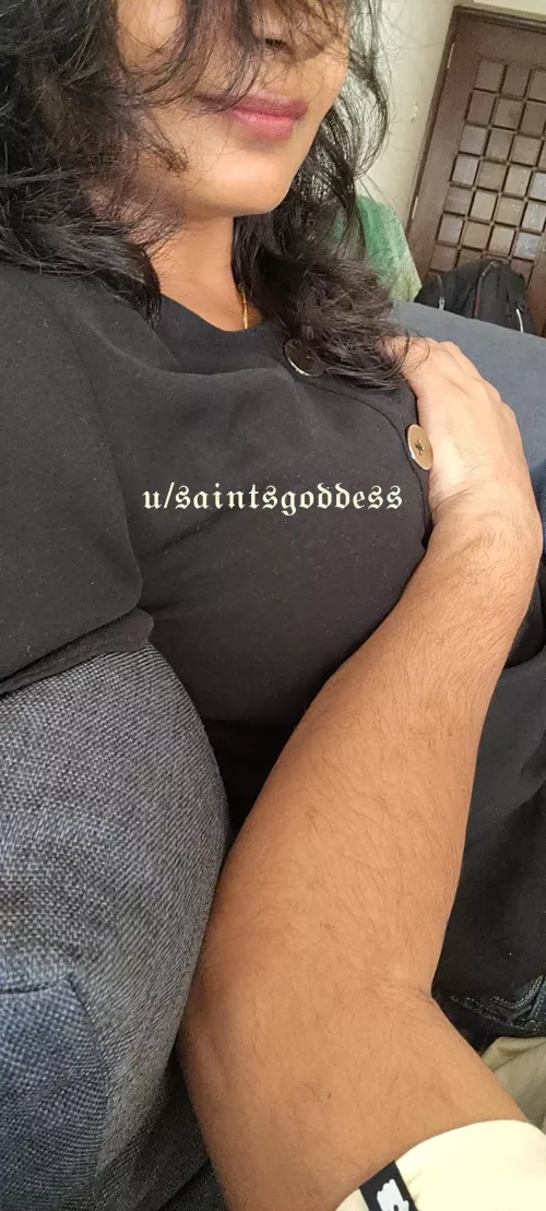 My Saint grabs what he owns! (F) by saintsgoddess