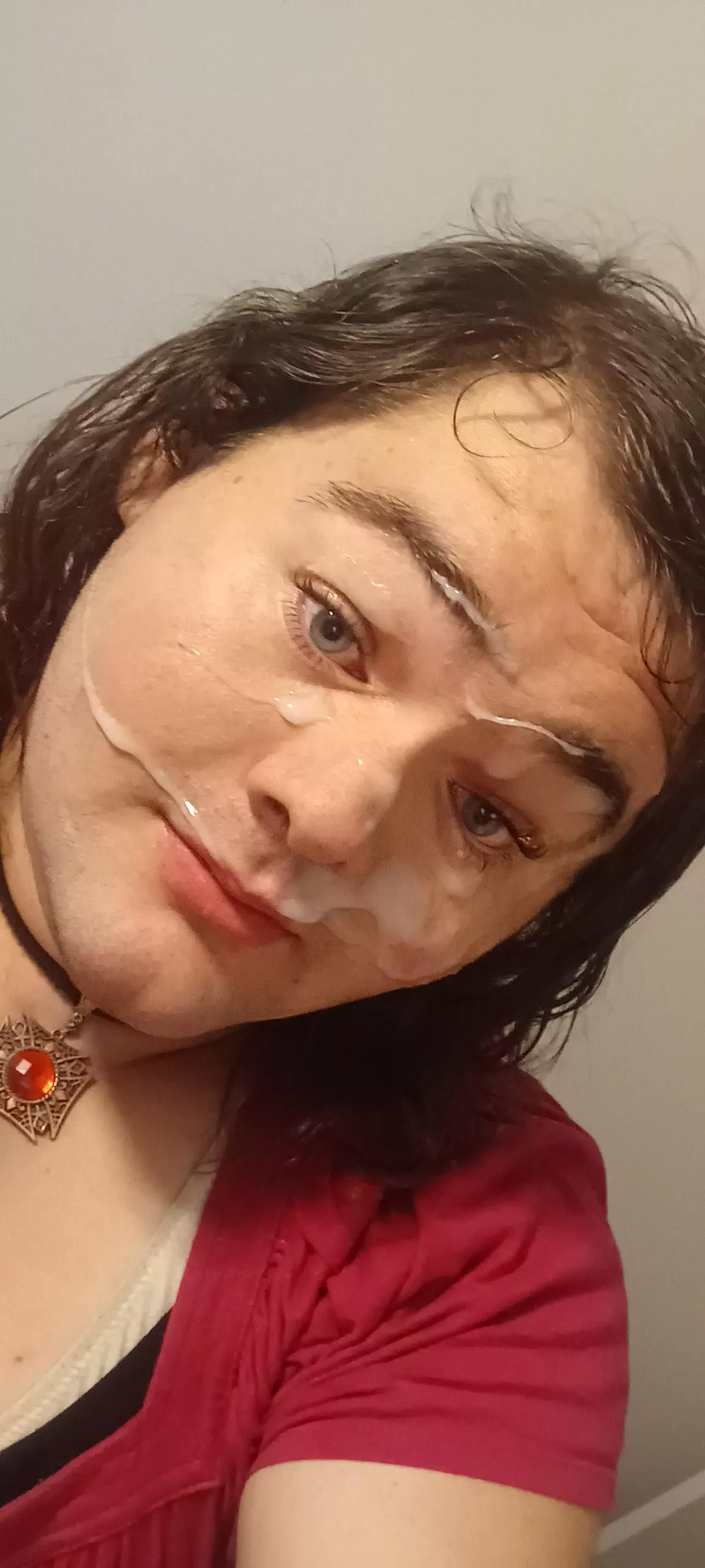 my second messy facial today posted by Andreak12