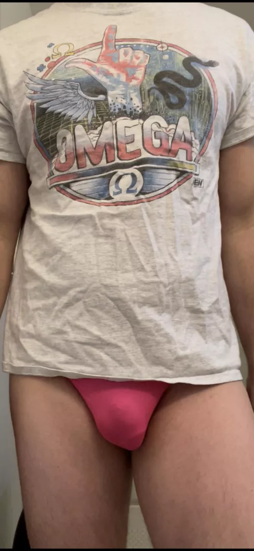 My shirt is too wrinkly. by Snozzberries__