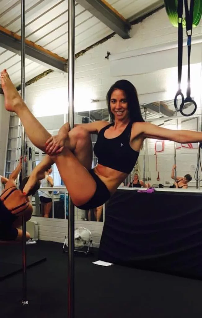 My sissy’s wife. Handles a pole well just nothing else. Can you help? posted by devil_inmyblood