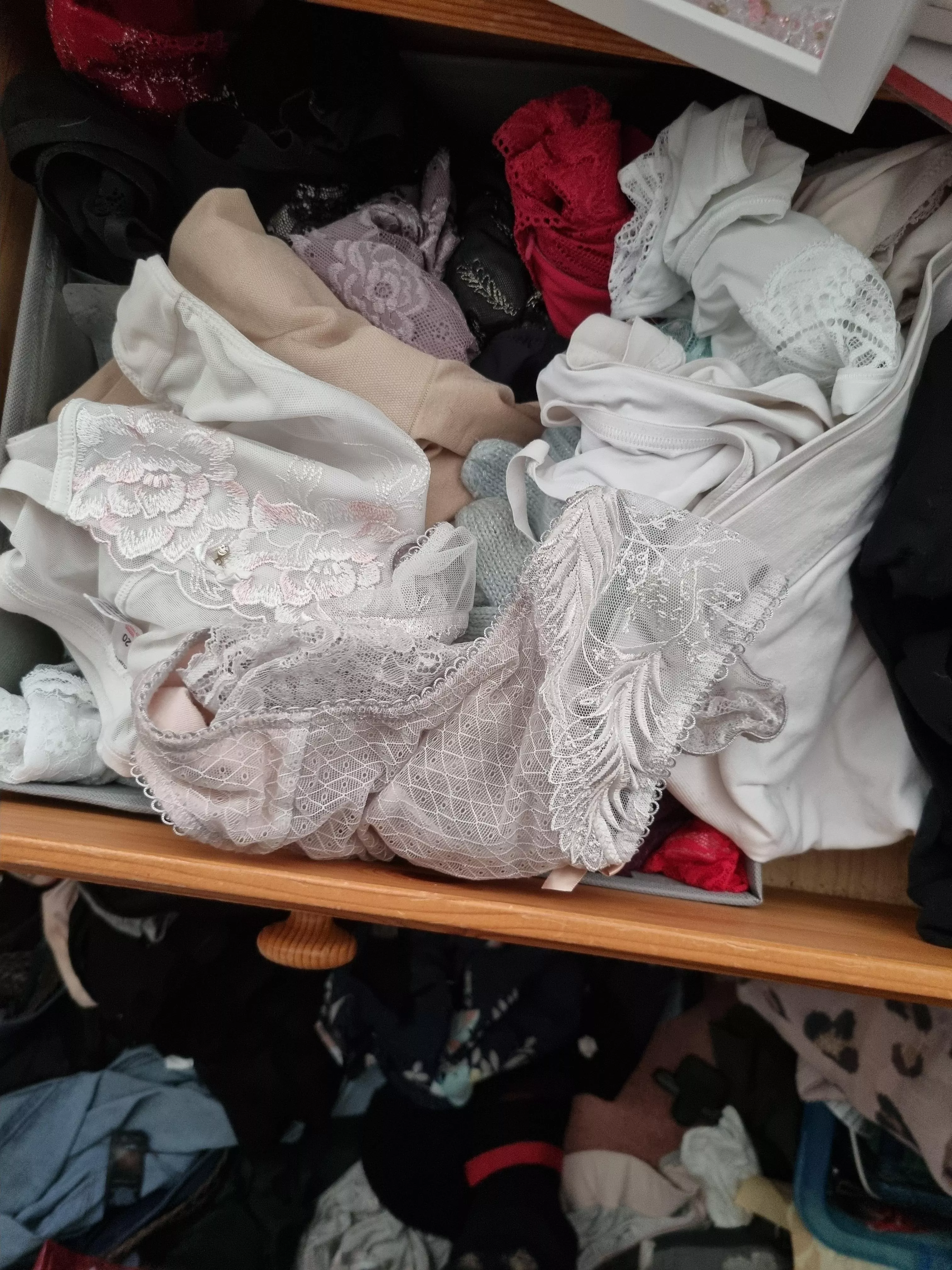 My stepmom just left DM me what I should do posted by wootom45