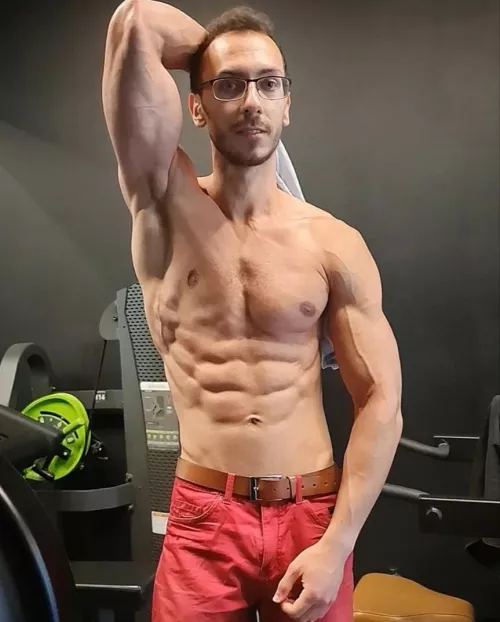 my Sweaty ArmPits after Workout by FitManDan1