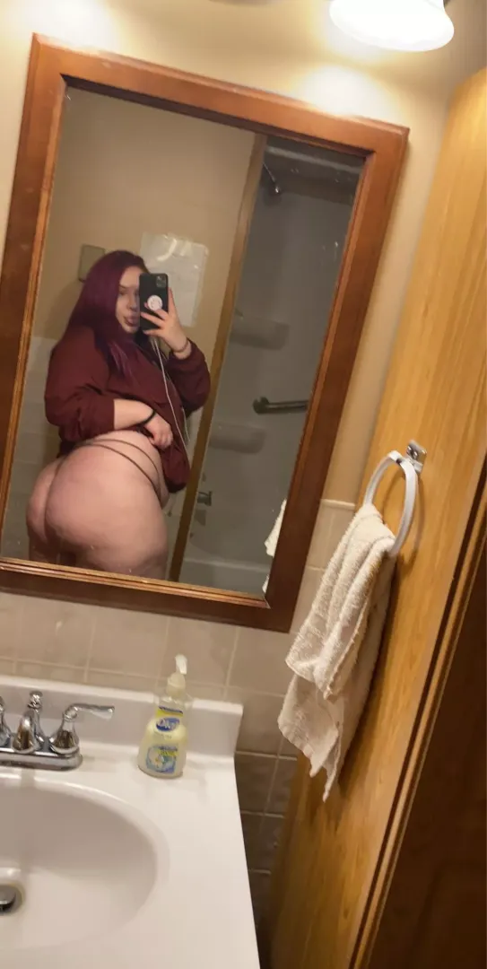 My thick ass looks so nice in these thongs 🥵🥵 by g_eng18