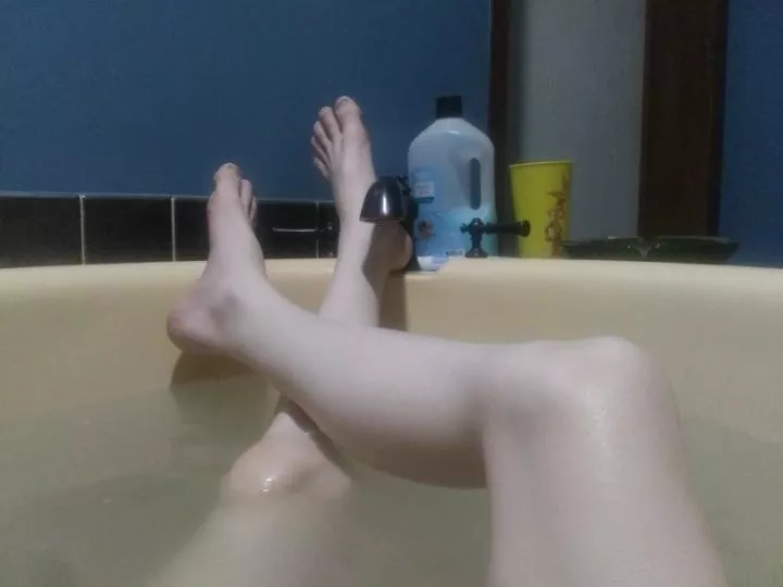 My thighs look perfect for head crushing posted by SuccessfulFennel7575