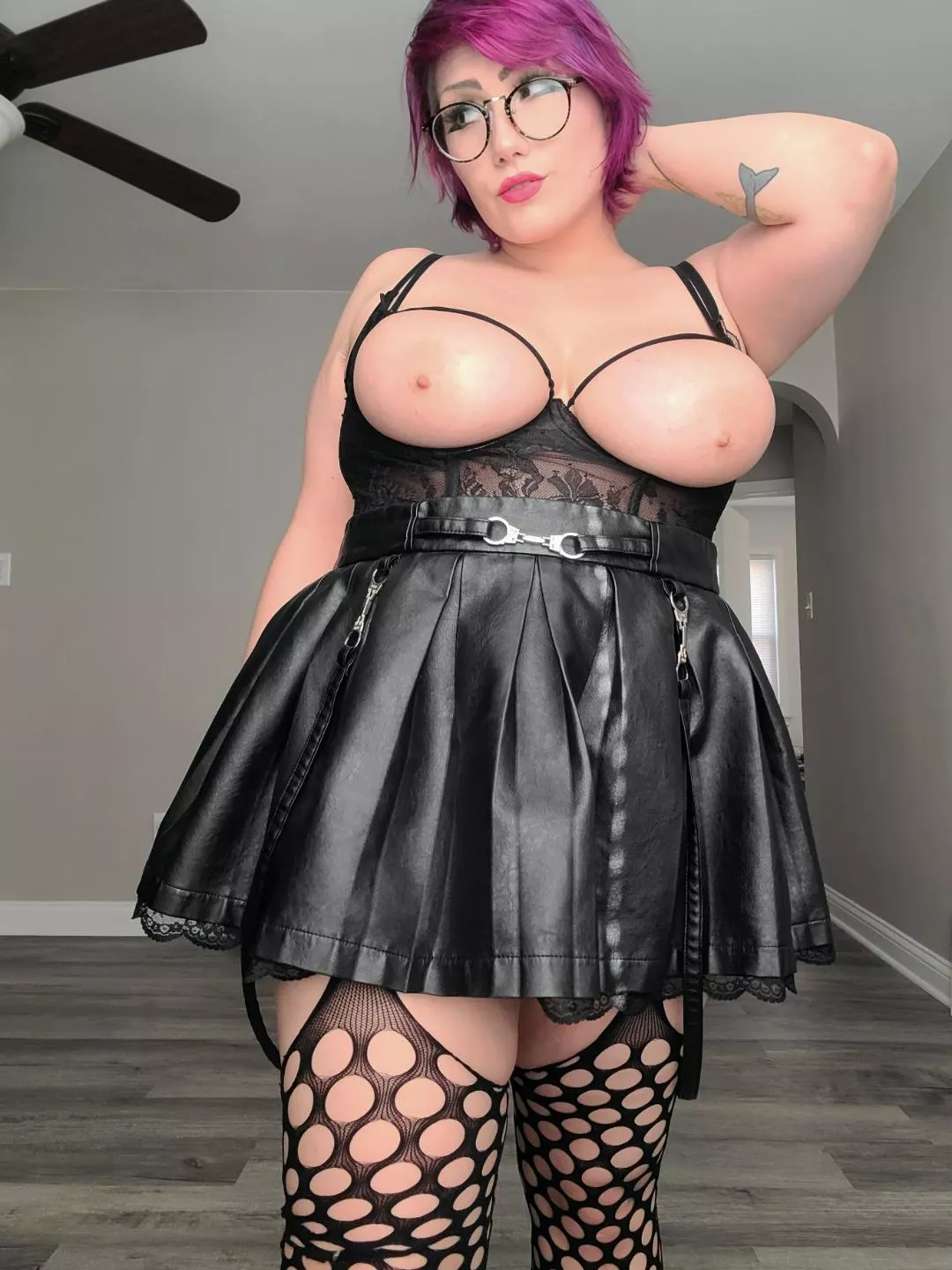 My tits are so easily accessible in this top 🥰🥵 posted by curvychel