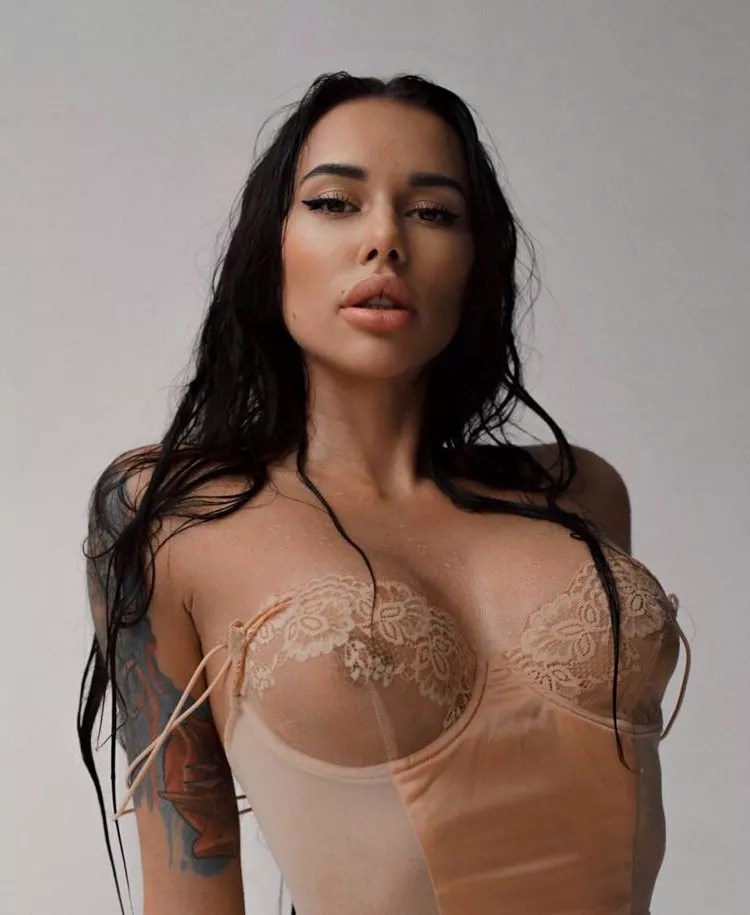 My tits are softer than a pillow posted by materialmajority