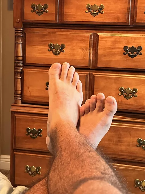 My toes are in need of sucking… Do it, now… by Feetcouple9