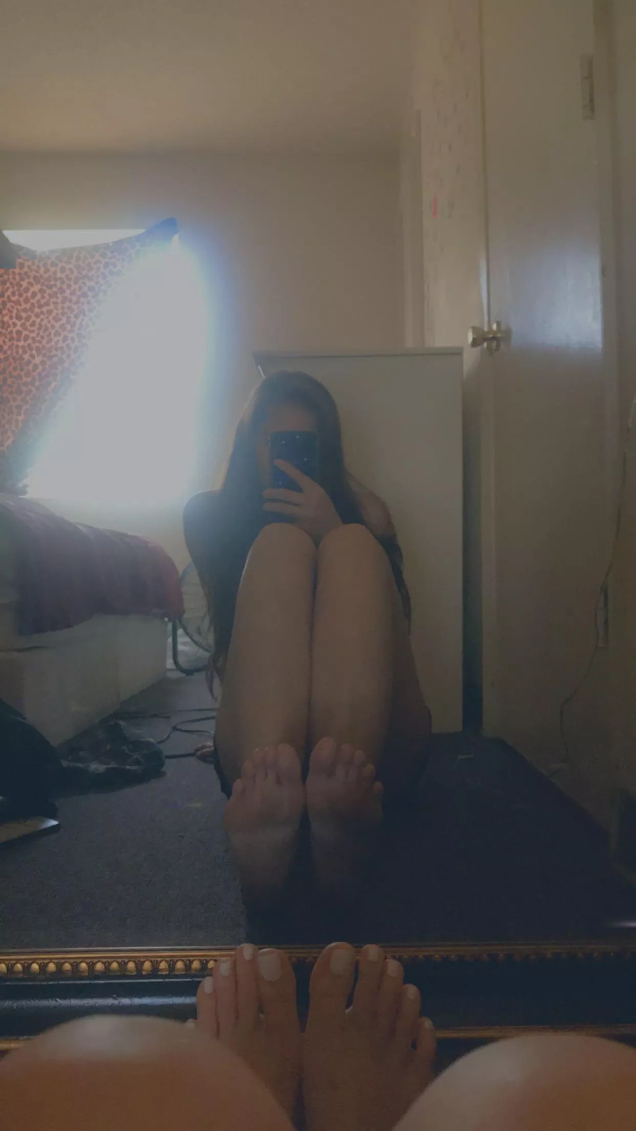 My toes look delicious posted by sky_lar_95