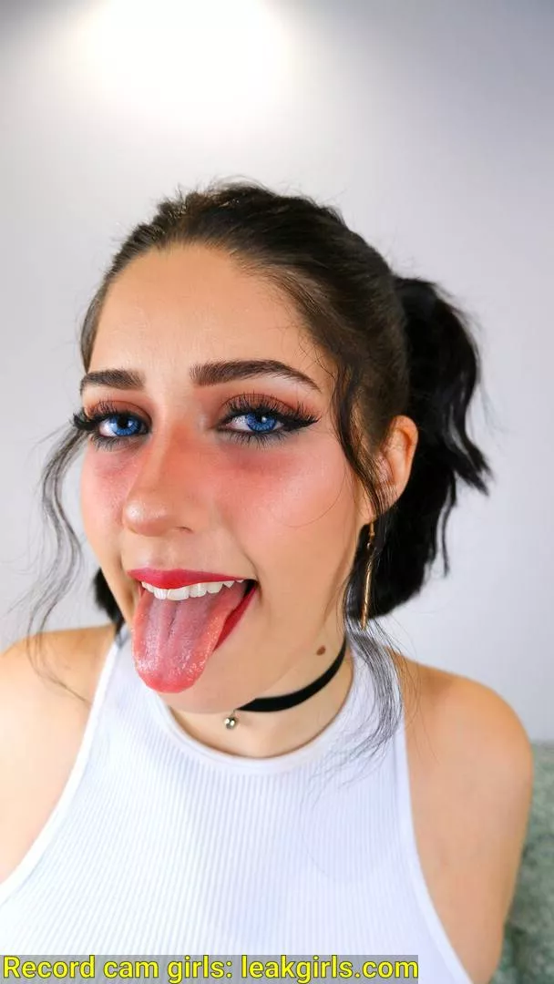 My tongue's out, where are the miikies? posted by DudeUK7