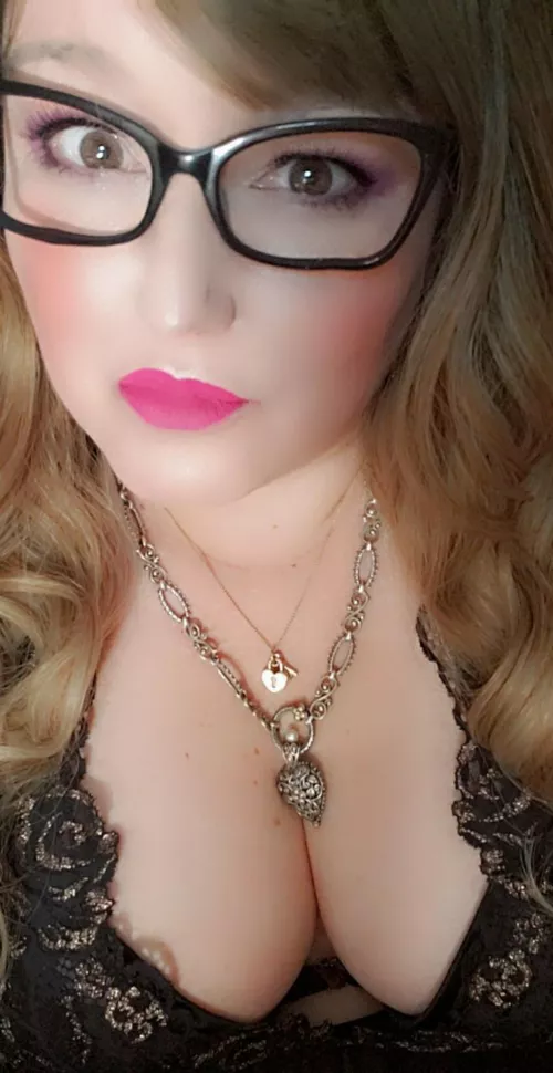 My voice is your new addiction by hypno_amethyst