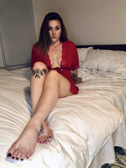 My wife’s feet, she’s finally allowing me to post! by infamousnobility