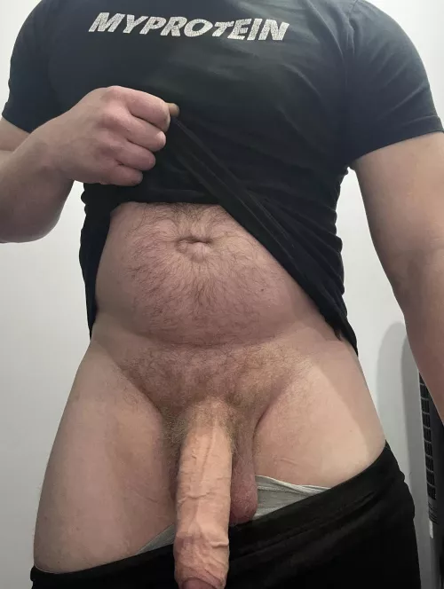 Name the weapon … by uk_cockk