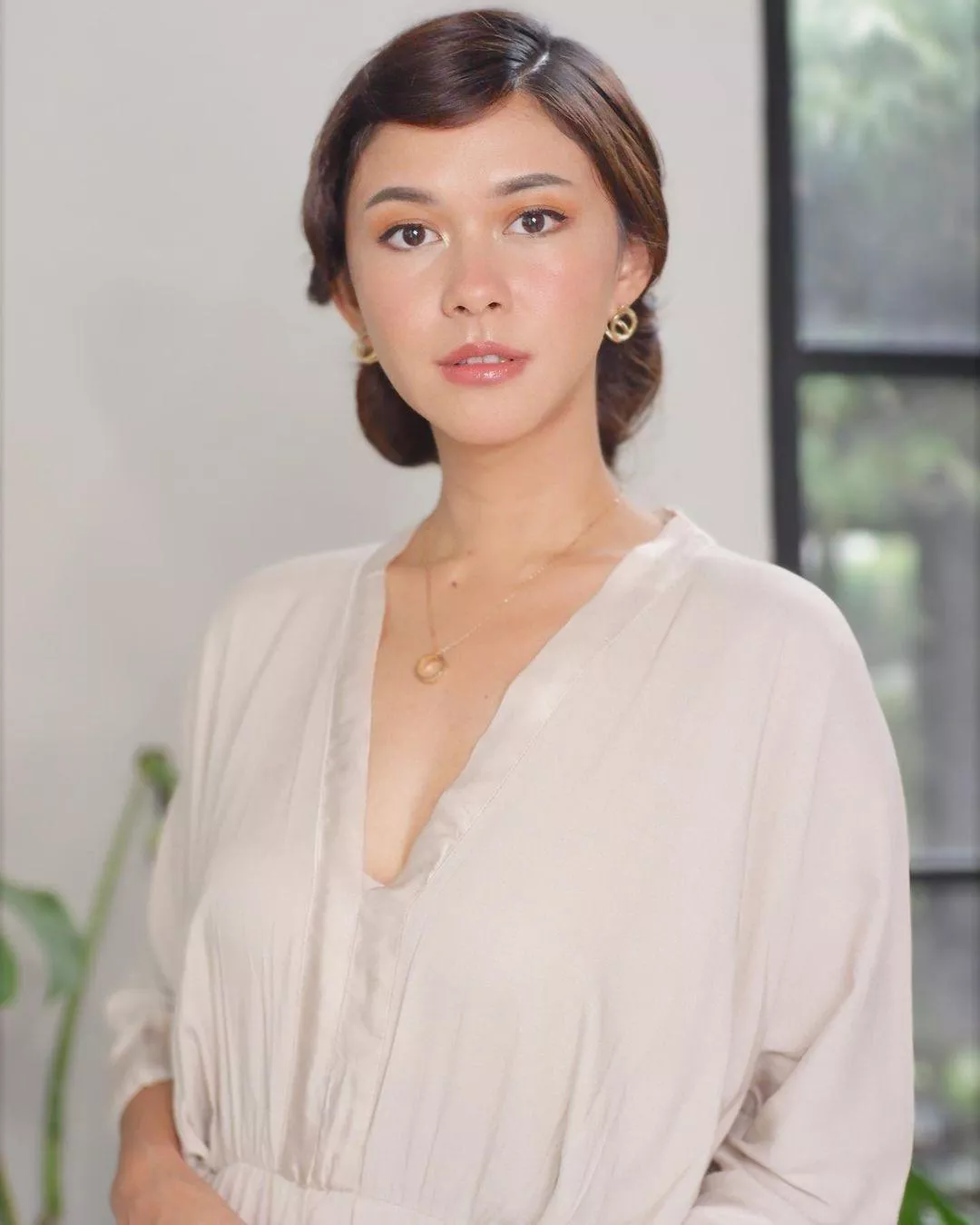 Nana Mirdad posted by ranazoik