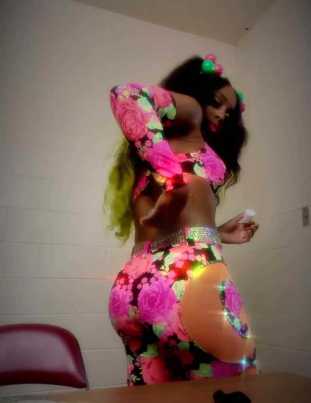 Naomi posted by Demonwiser