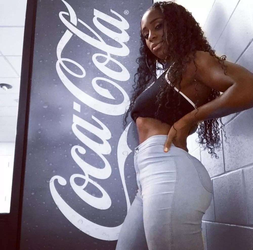 Naomi posted by ThatPervyWWEFan