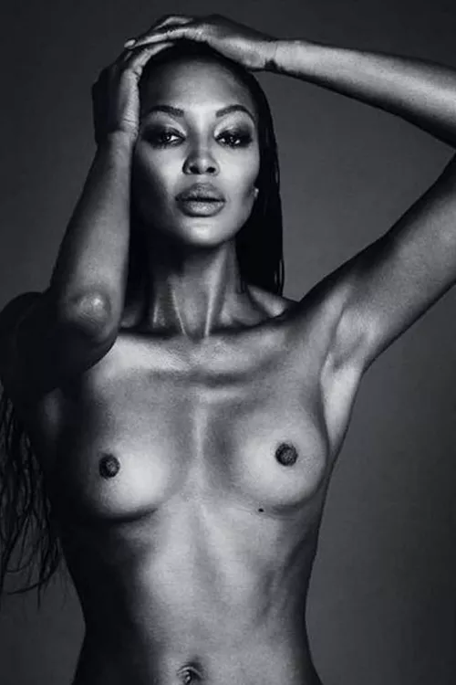 Naomi Campbell by alvargua