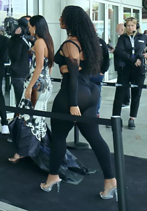 Naomi Sharon by RA0795