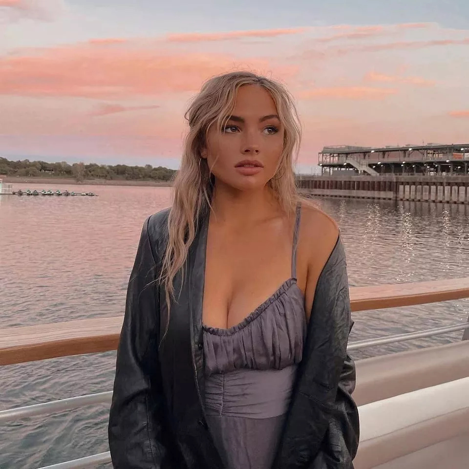 Natalie Alyn Lind posted by viralshadow21