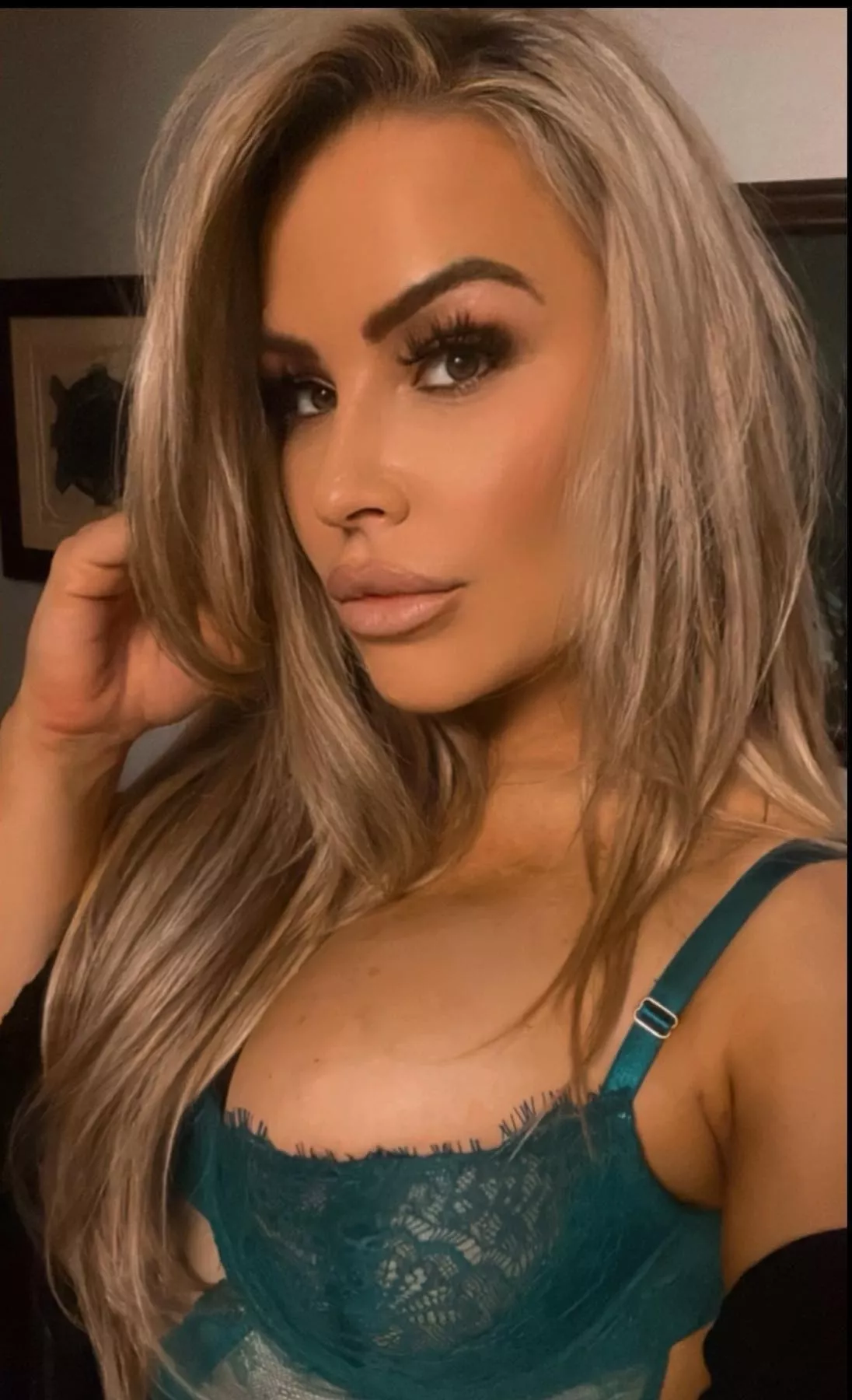 Natalya😍 posted by HashiSeasin