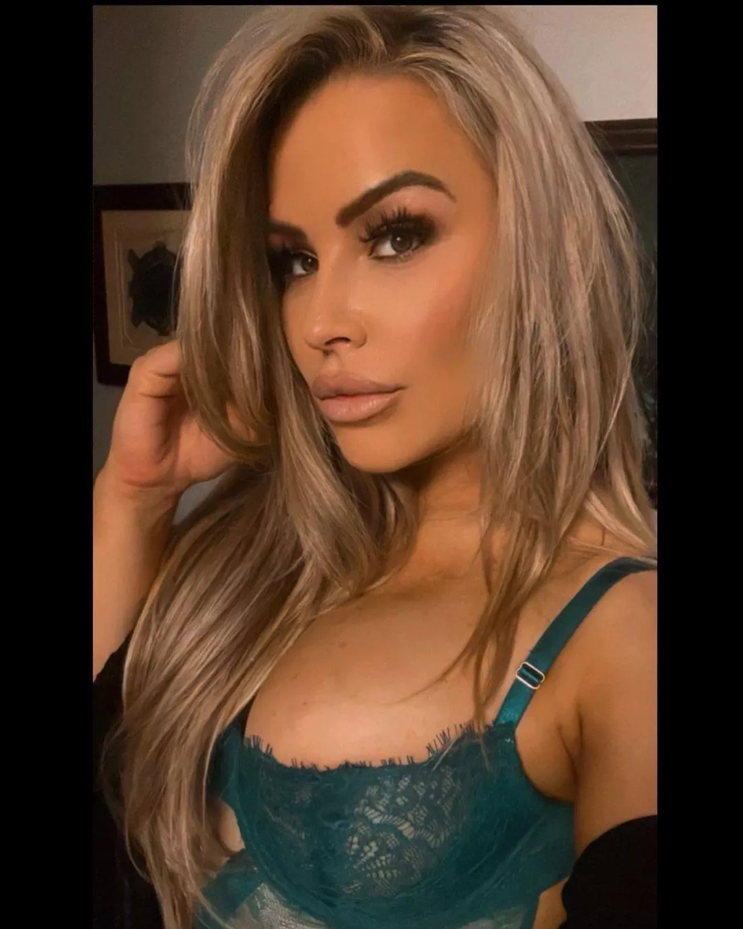 Natalya posted by dalobo17