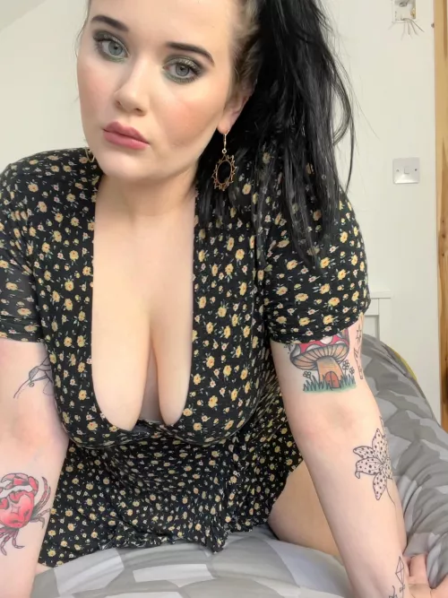 Natural and braless :) by OfBillie