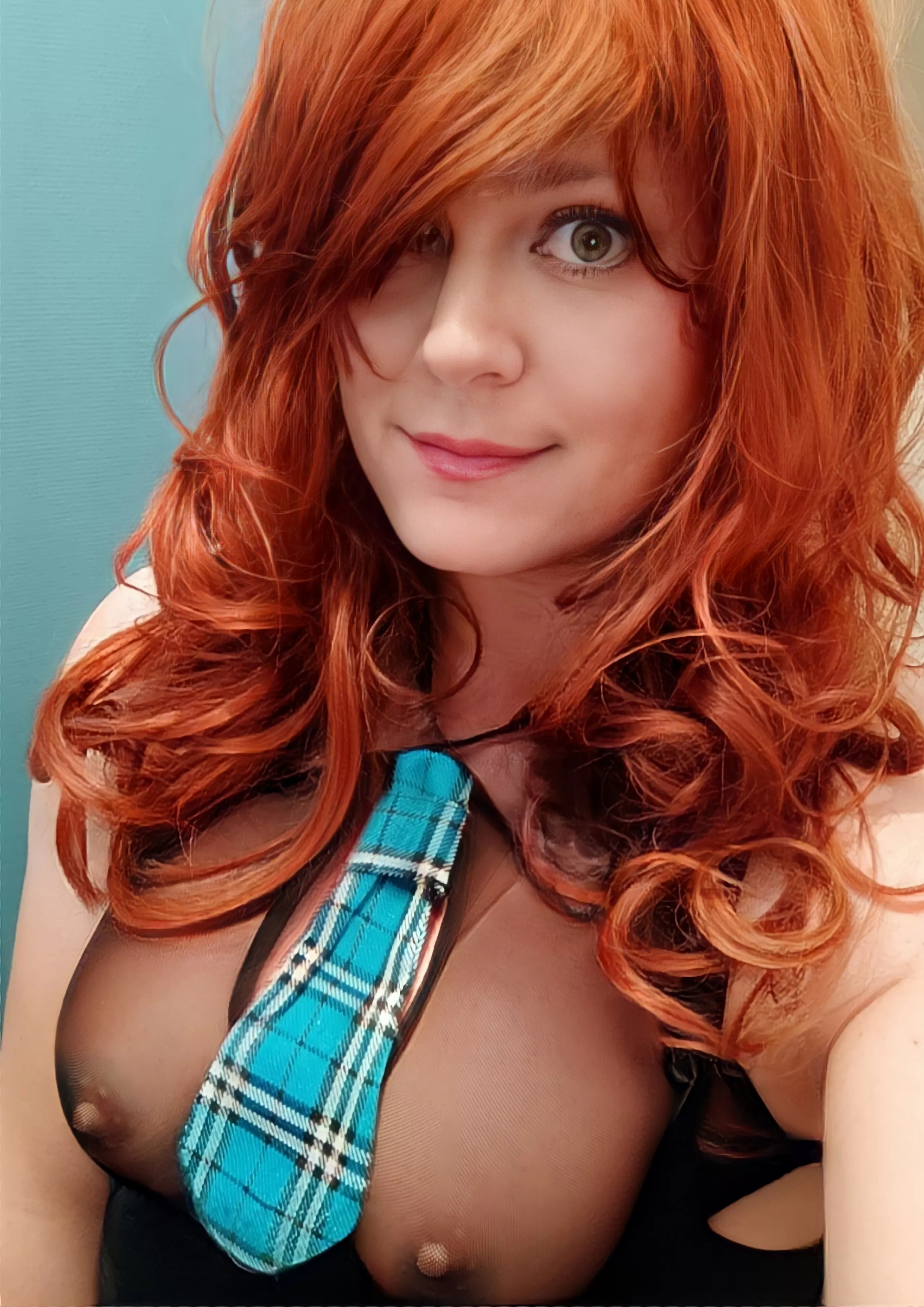 Naughty schoolgirl should be punished (sorry I forgot to add the pic in the last post, so I deleted it) posted by aexiale