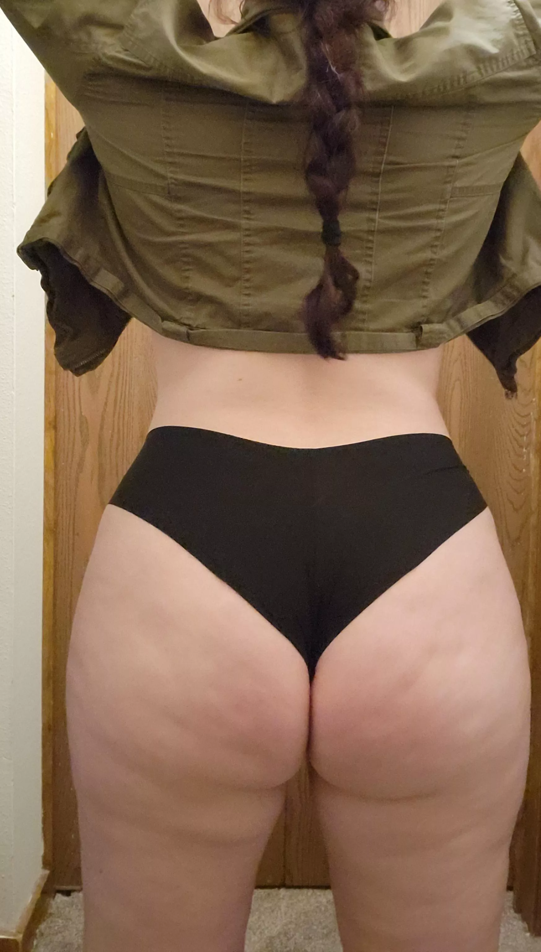 need a face to sit on😜 posted by CleoRising32