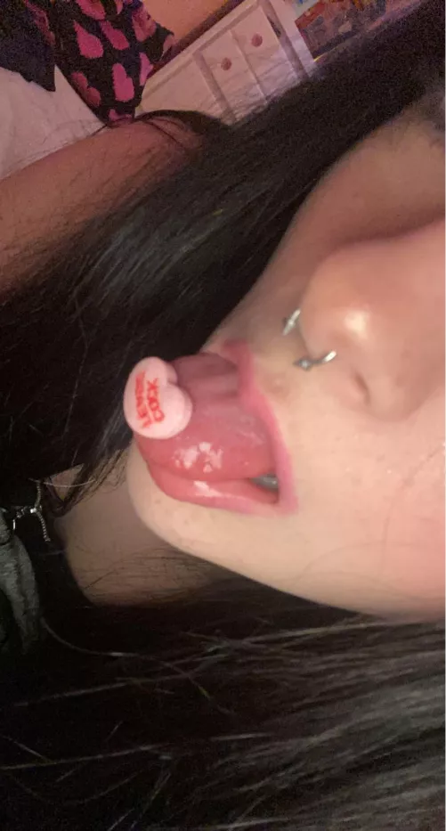 NEED A GORGEOUS GODDESS TO OWN YOU? LOOK NO FURTHER !!! I’m here to use, abuse, humiliate and control all of the pathetic little piggies that I can. Don’t be afraid to message me, I can’t wait to tease your tiny and pathetic little cocks by blairveemss