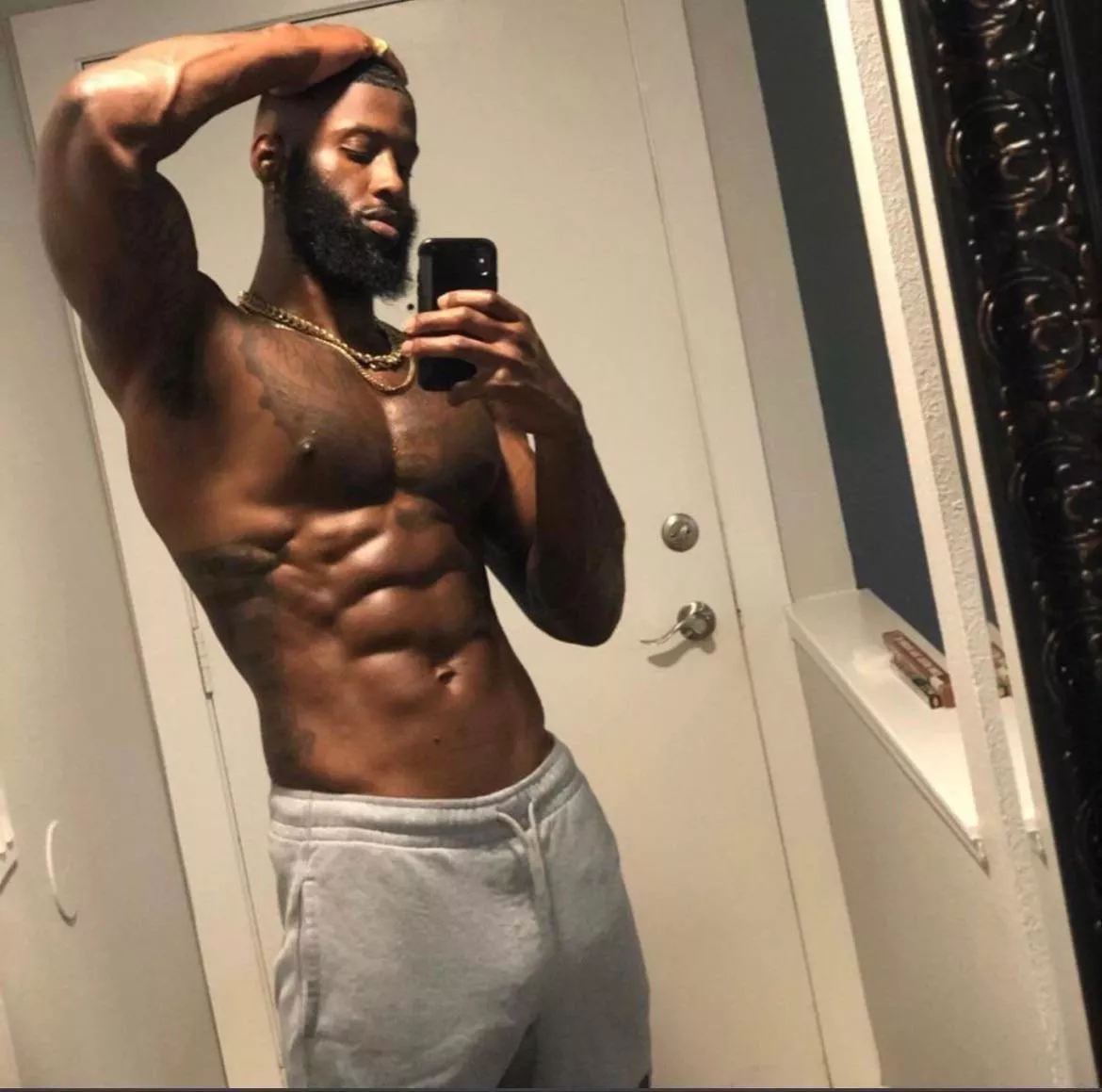 Need a hand posted by Flashy-Badger2937