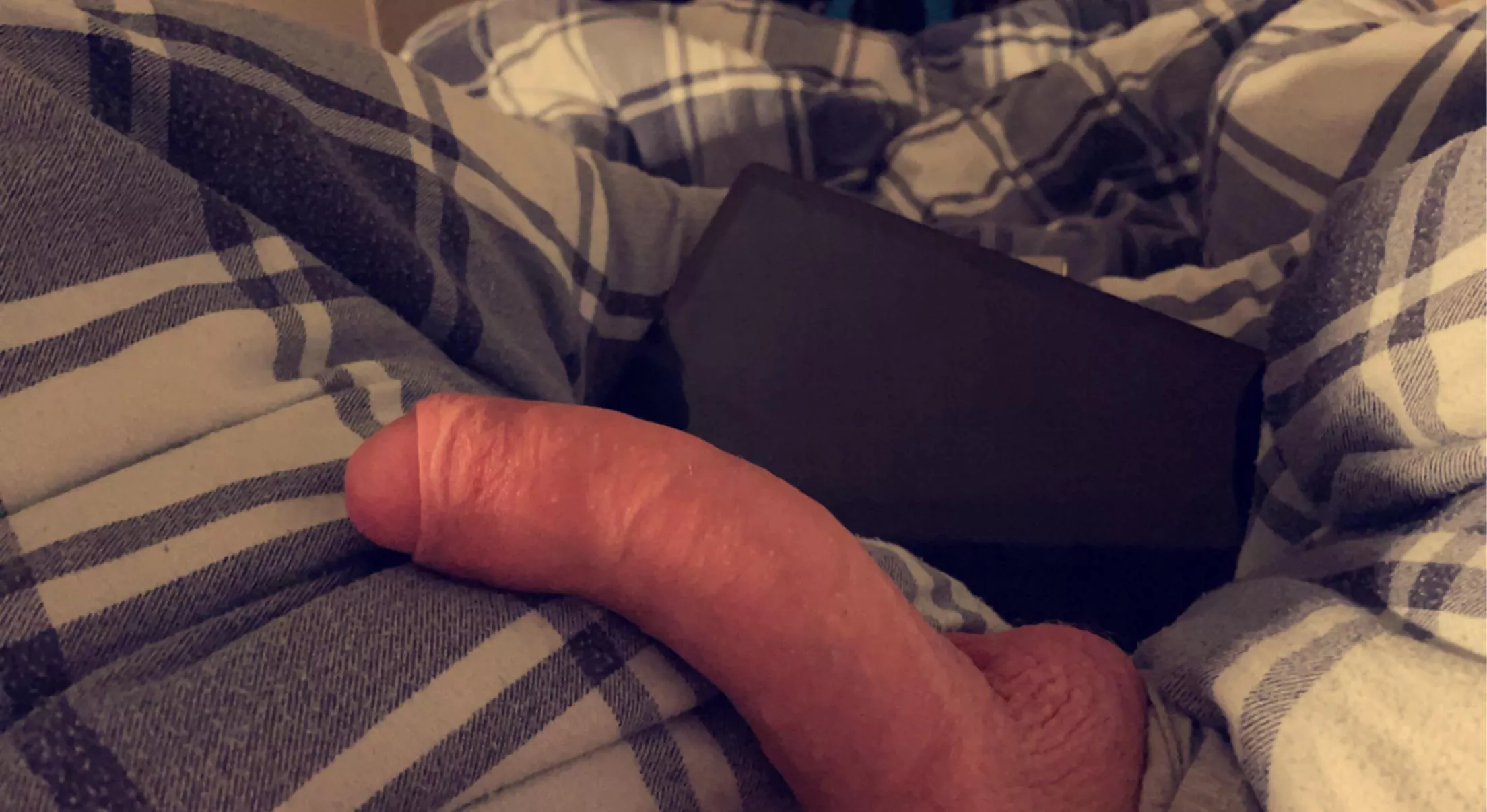 Need a helping hand😘 posted by ChatWithMeIfYouWant