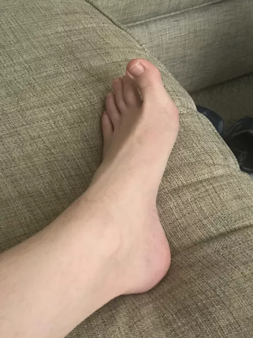 Need attention from a loyal sub on my UK 11’s by BlackViper000